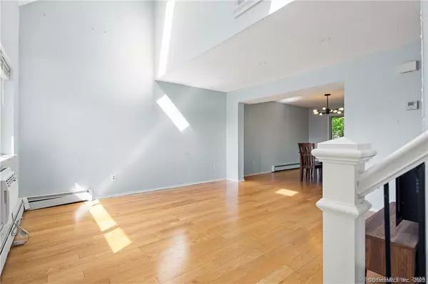 Branford, CT 06405,29 Sundance Drive #29