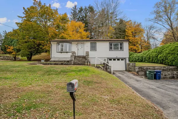 Ledyard, CT 06339,5 Arrowhead Drive