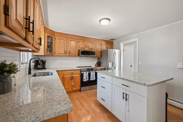 Wethersfield, CT 06109,211 Fairlane Drive