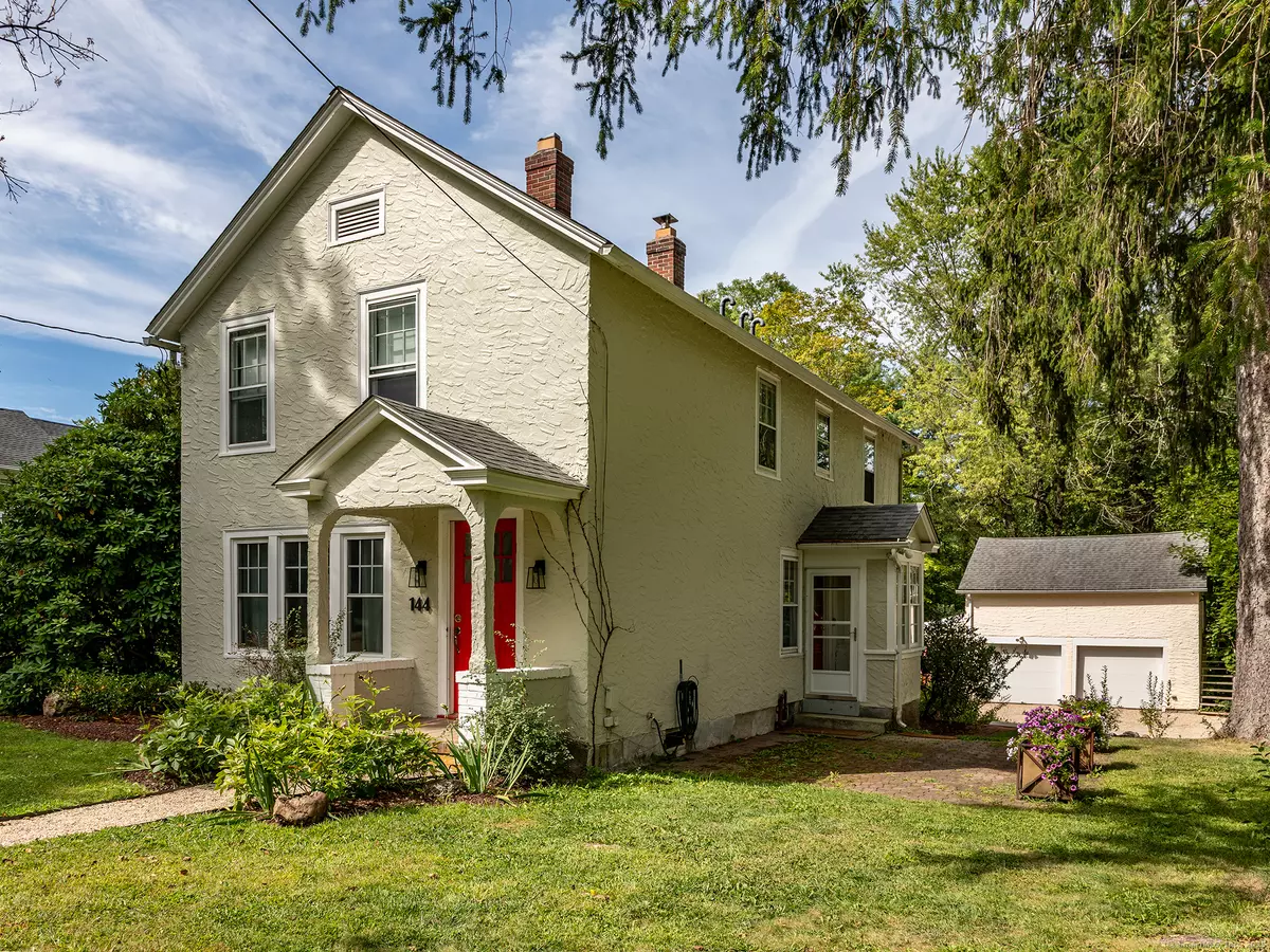Litchfield, CT 06759,144 Meadow Street