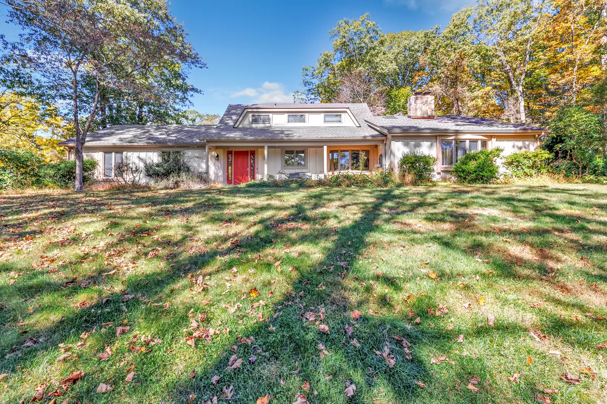 Shelton, CT 06484,65 Cloverdale Avenue