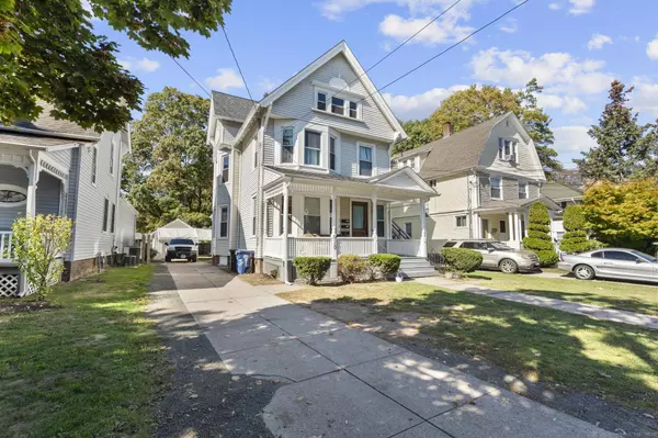 West Haven, CT 06516,626 Savin Avenue