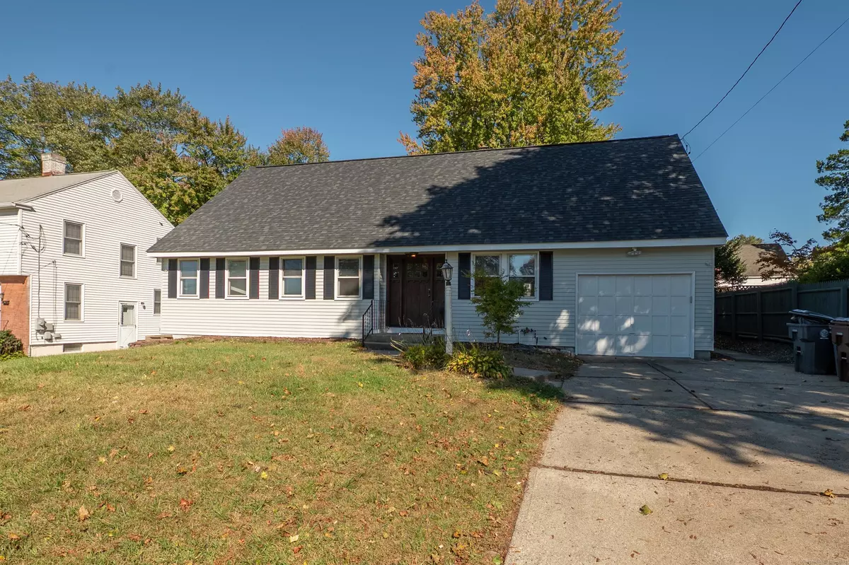 Enfield, CT 06082,6 Hathaway Avenue