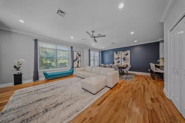 Fairfield, CT 06825,130 Brentwood Avenue