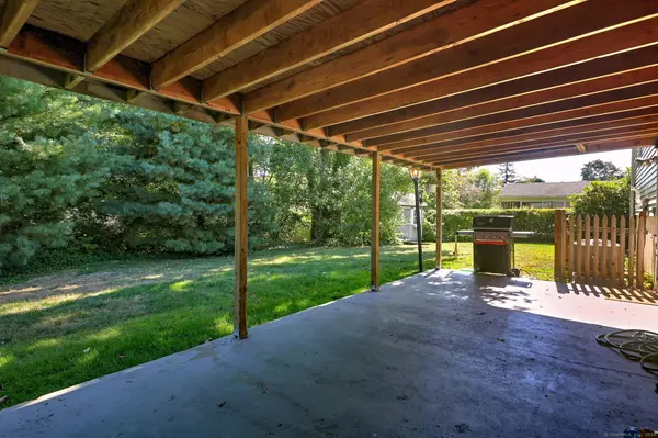 Milford, CT 06461,245 Woodruff Road
