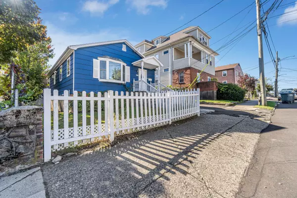 Bridgeport, CT 06606,119 Madison Terrace