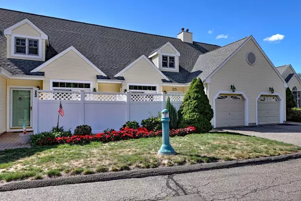 25 Southwick Court North #25, Milford, CT 06461