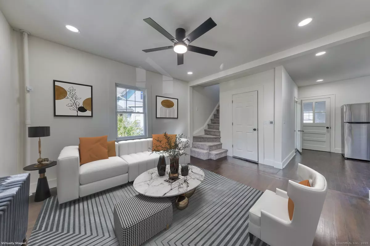 Meriden, CT 06451,9 Hickory Street