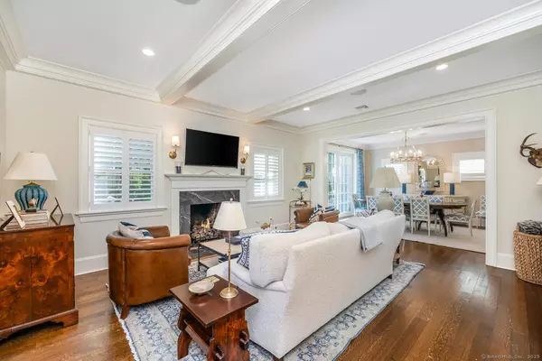 Darien, CT 06820,333 West Avenue #3