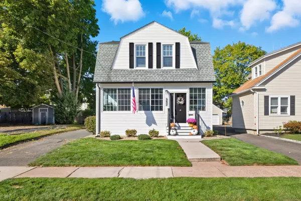 287 Whiting Lane, West Hartford, CT 06119
