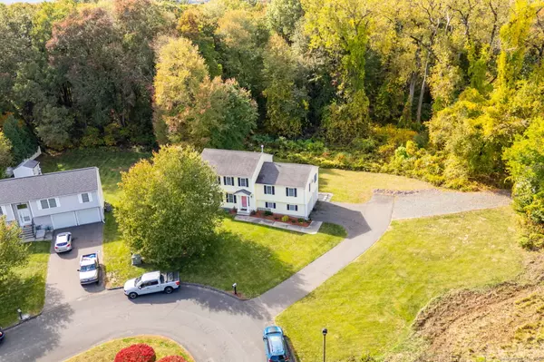 Bloomfield, CT 06002,35 Fairfield Lane