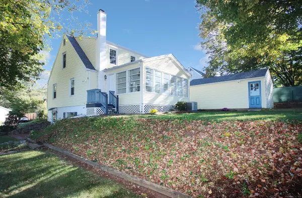 Meriden, CT 06451,63 Harrington Street