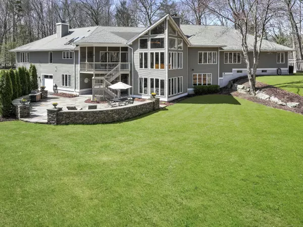 Easton, CT 06612,80 Norton Road