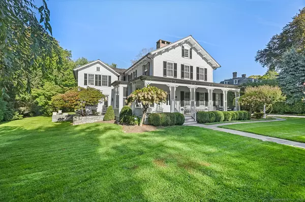 Fairfield, CT 06890,944 Pequot Avenue