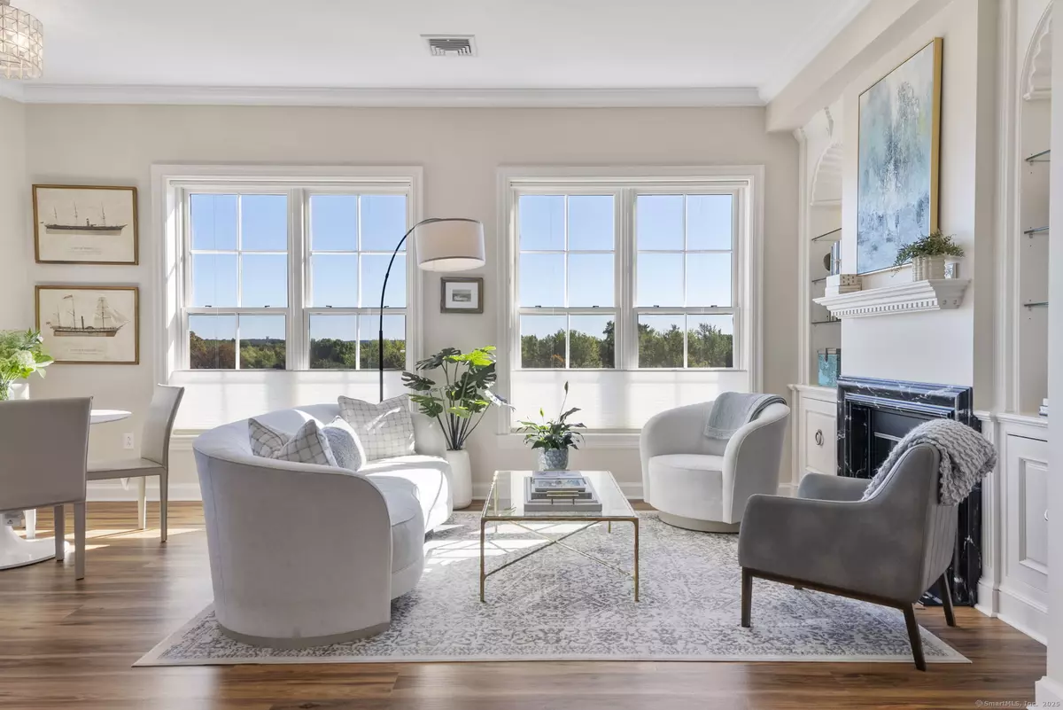 West Hartford, CT 06107,85 Memorial Road #APT 512