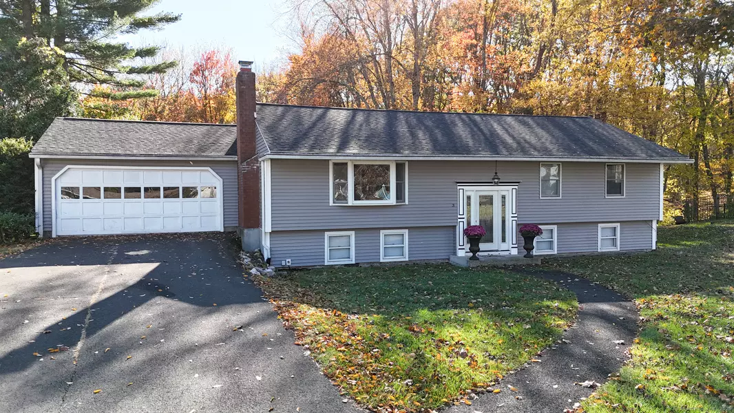 3 Cynthia Circle, Enfield, CT 06082
