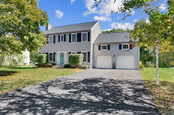 6 Trailside Drive, Wallingford, CT 06492