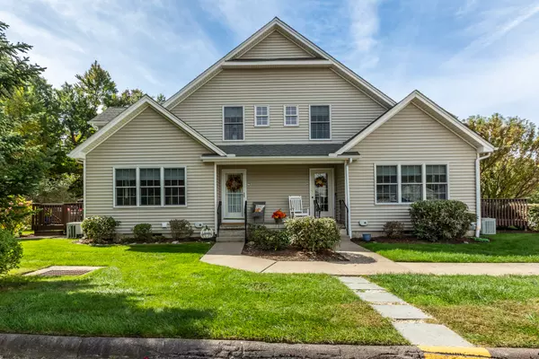 7 Reggie Way #B, East Windsor, CT 06016