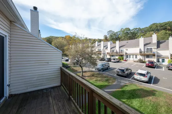 Danbury, CT 06811,8 Rose Lane #APT 24-8