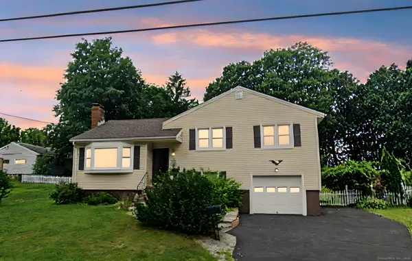 30 Duval Street, Manchester, CT 06042