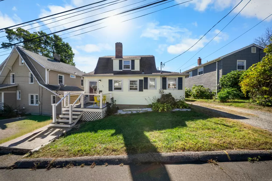 32 Burwell Avenue, Milford, CT 06460