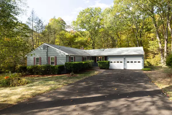 116 Bender Road, Hamden, CT 06518