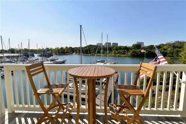 123 Harbor Drive #APT 512, Stamford, CT 06902