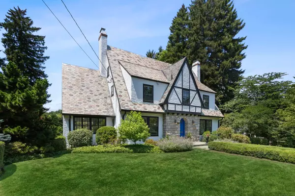 Greenwich, CT 06830,106 A Patterson Avenue
