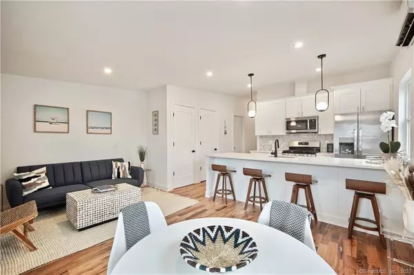 75 Henry Street #3West, Stamford, CT 06902