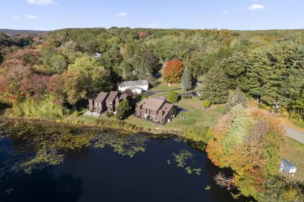 108 East Pattagansett Road #Apt B, East Lyme, CT 06357