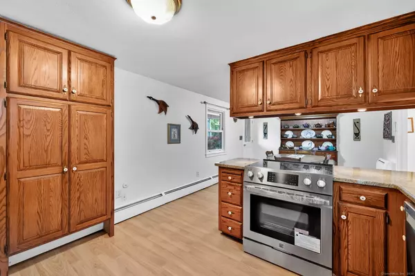 Coventry, CT 06238,66 Barnsbee Lane