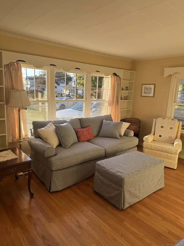 Clinton, CT 06413,74 Uncas Road