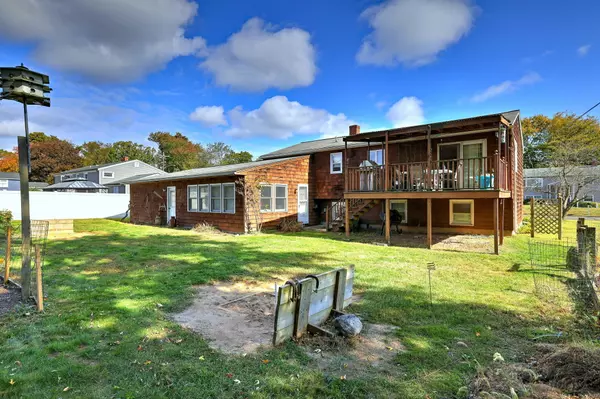 Milford, CT 06461,24 Collingsdale Drive
