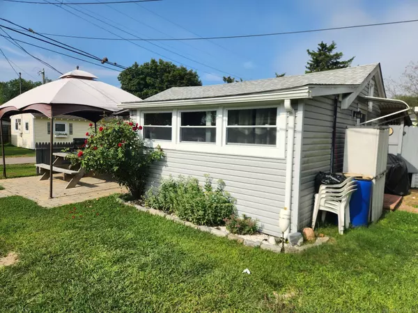 Madison, CT 06443,73 South Street