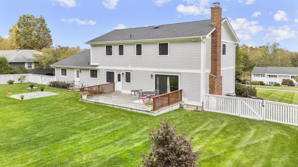 Danbury, CT 06810,14 East Gate Road