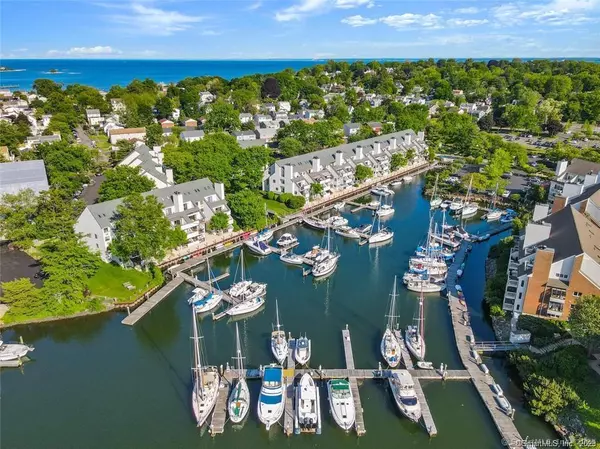Stamford, CT 06902,79 Harbor Drive #320