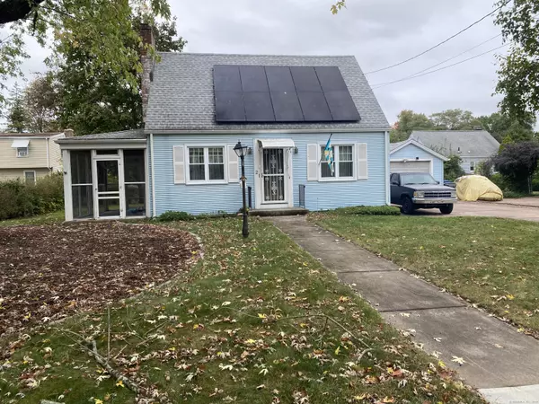 21 St john Street, Manchester, CT 06040