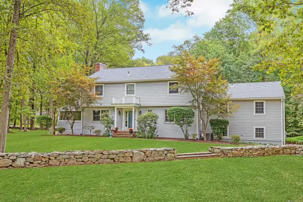 95 Foxwood Road, Stamford, CT 06903