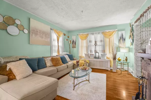 Hartford, CT 06112,218 Holcomb Street