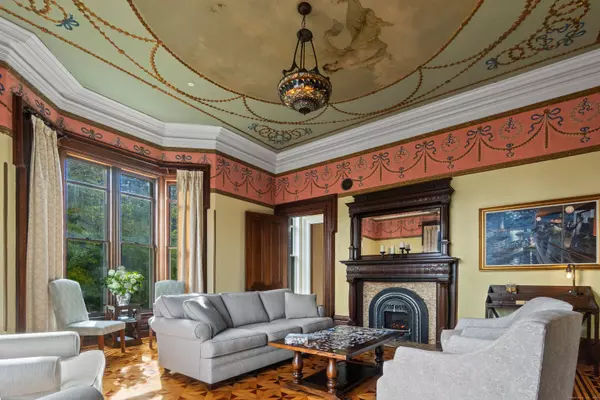 Groton, CT 06340,15 Elm Street