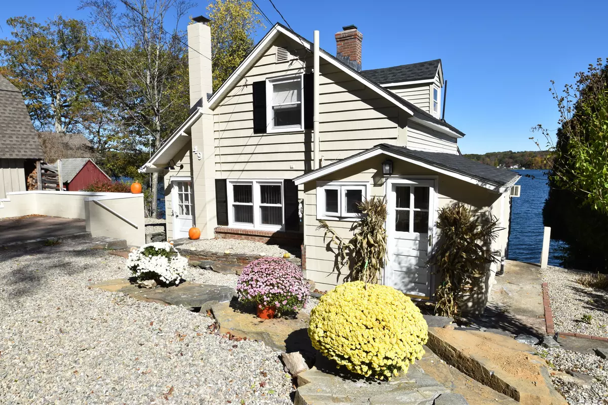 Bolton, CT 06043,49 Vernon Road