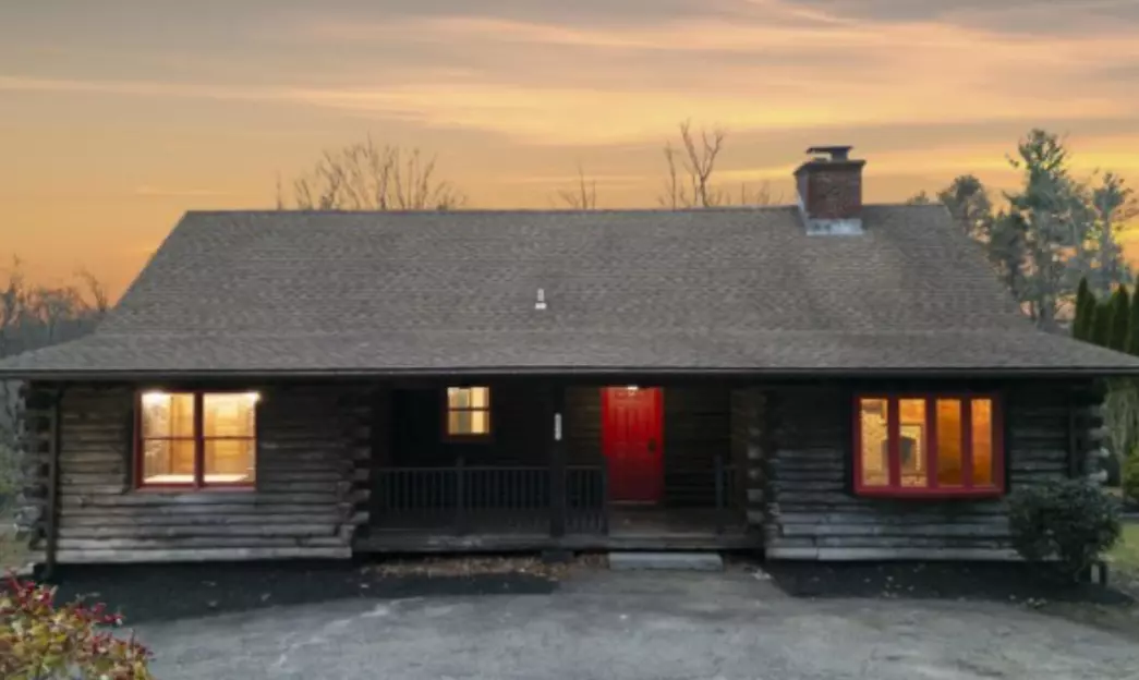 Torrington, CT 06790,617 Guerdat Road