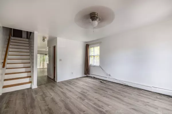 97 Bowe Avenue, Stratford, CT 06615