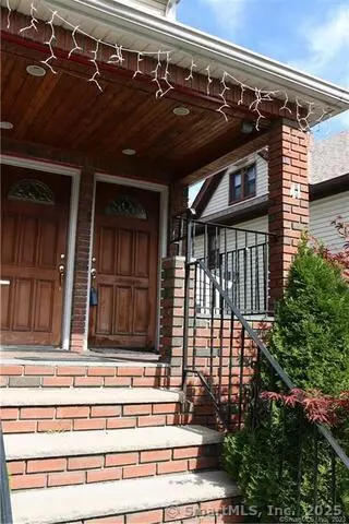 Stamford, CT 06906,41 Colonial Road