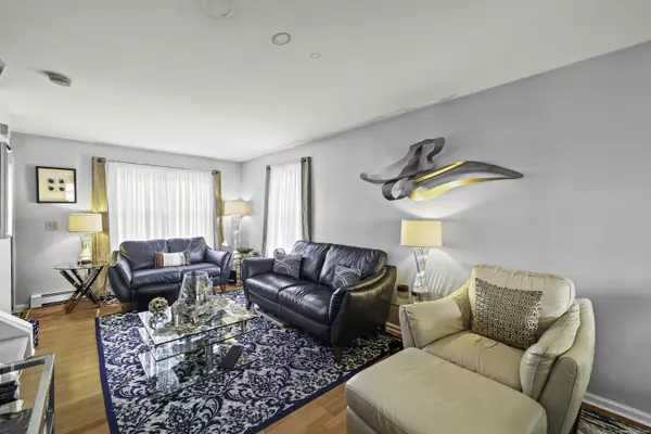 Norwalk, CT 06854,59 Taylor Avenue