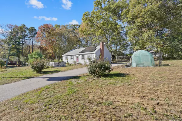 Colchester, CT 06415,216 Elliot Drive