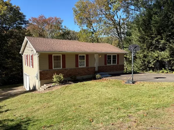 Danbury, CT 06811,14 Clayton Road