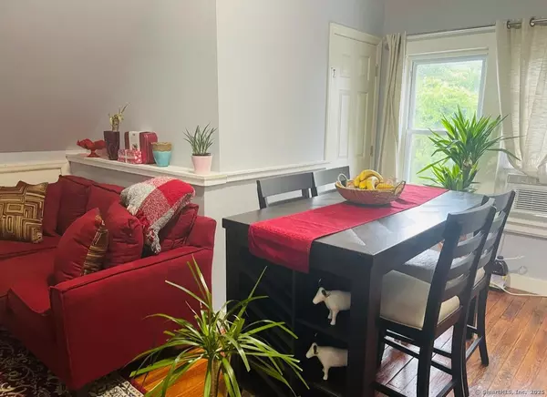 Bridgeport, CT 06606,724 Capitol Avenue