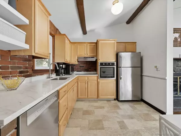 Beacon Falls, CT 06403,20 Terese Road