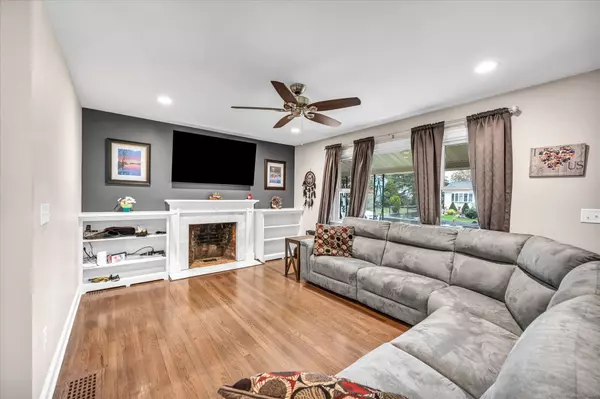 Meriden, CT 06451,94 Baker Avenue